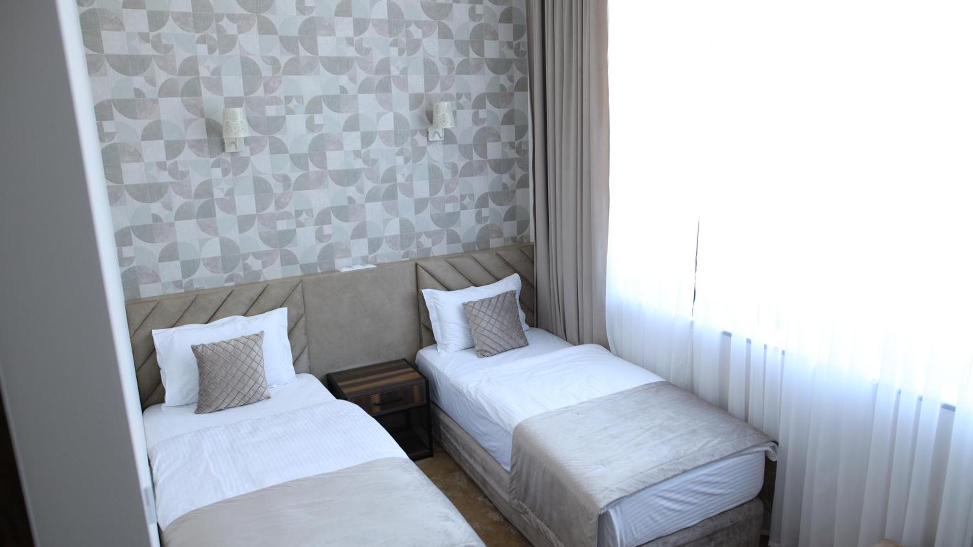 Bmg Hotel By Grigoryans Group Goris Luaran gambar
