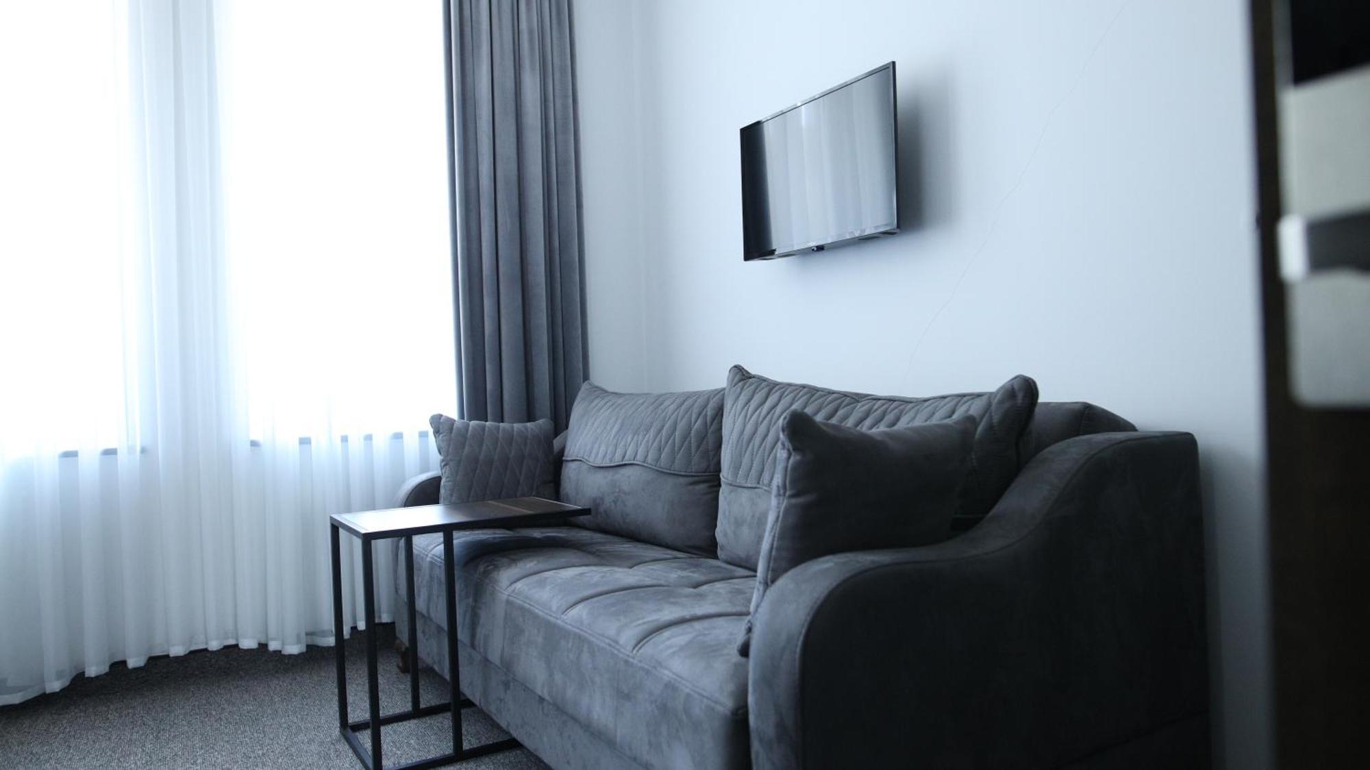 Bmg Hotel By Grigoryans Group Goris Luaran gambar