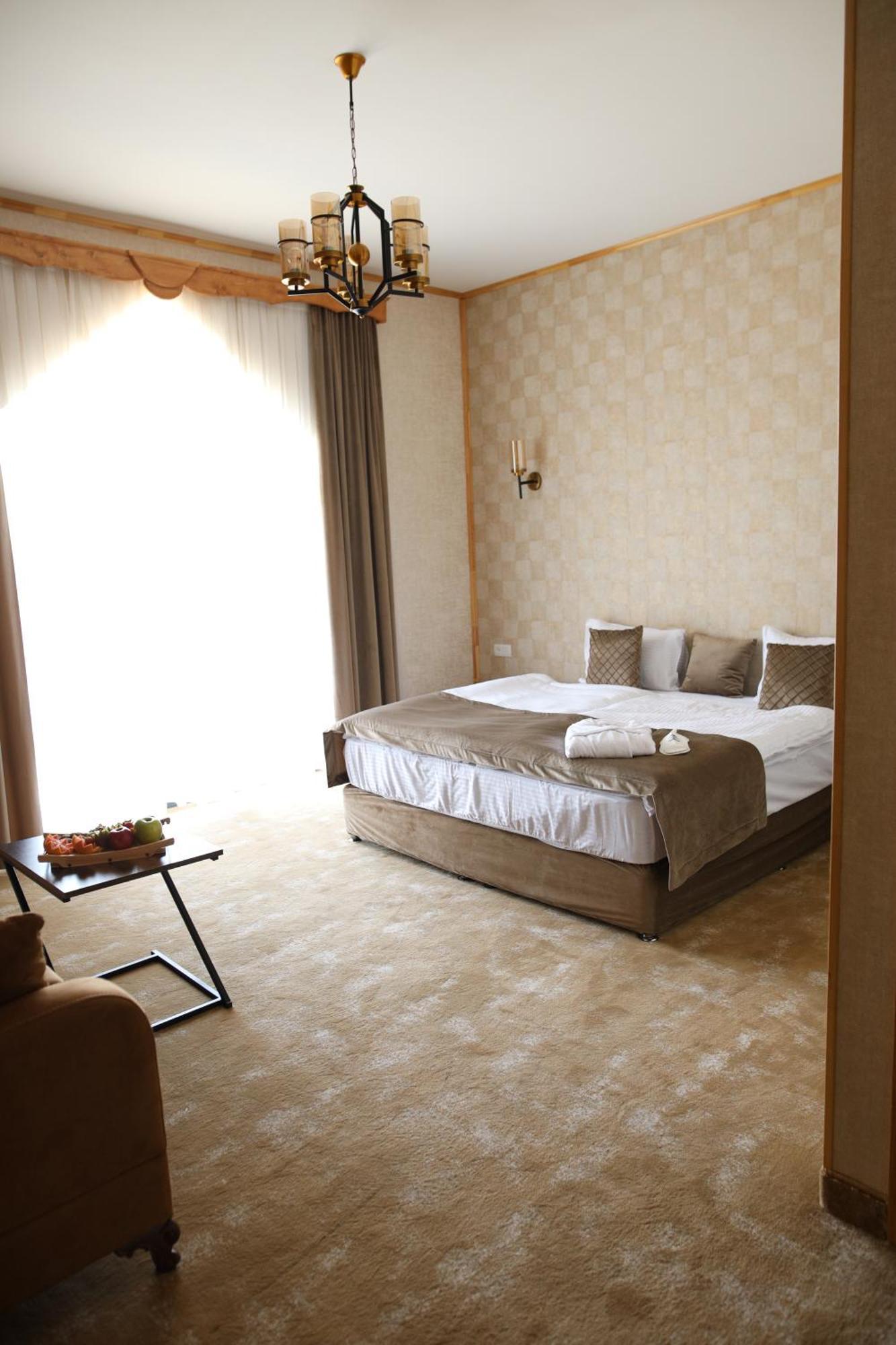 Bmg Hotel By Grigoryans Group Goris Luaran gambar