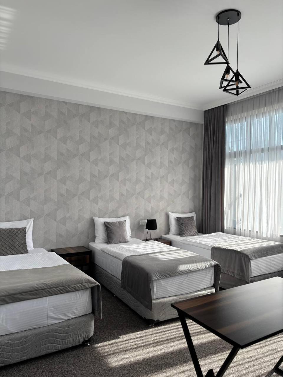 Bmg Hotel By Grigoryans Group Goris Luaran gambar